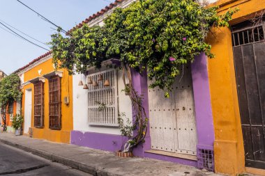 Cartagena de Indias, Kolombiya 'nın Getsemani mahallesindeki renkli evler