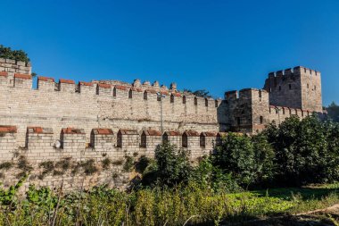 İstanbul, Türkiye 'de Theodosian Arazi Duvarları ve sebze bahçeleri