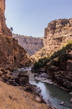 Irak Kürdistan Bölgesindeki Derin Rawanduz (Rawandiz) kanyonu