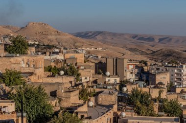 Türkiye 'nin Mardin kentinden dağların manzarası