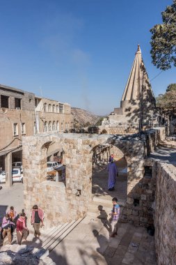 LALISH, IRAQ - 30 EYLÜL 2022: Lalish Tapınak Kompleksi, Irak Kürdistan Bölgesi