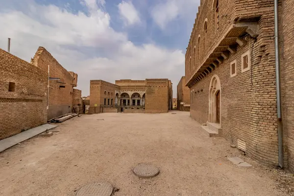 Irak 'ın Kürdistan Bölgesi, Erbil' deki Erbil Kalesi 'nde yenilenen evler