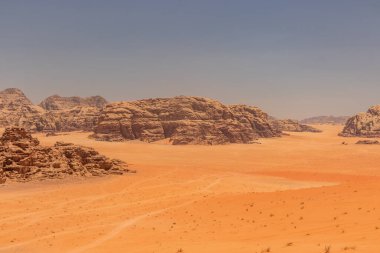 Wadi Rum çölünün Rocky manzarası, Ürdün