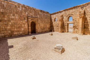 Ürdün 'deki Kabir el Hallabat Camii harabeleri