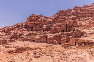 Antik kentte mezarlar Petra, Ürdün