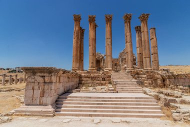 Ürdün 'ün antik kenti Jerash' taki Artemis Tapınağı harabeleri