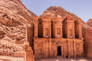 Ürdün 'ün Petra kentindeki Manastır (Ed Deir)