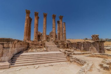 Ürdün 'ün antik kenti Jerash' taki Artemis Tapınağı harabeleri