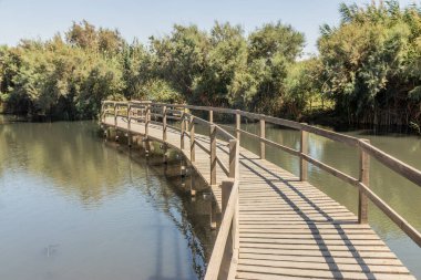 Azraq Wetlands Reserve, Ürdün 'deki sahil yolu.