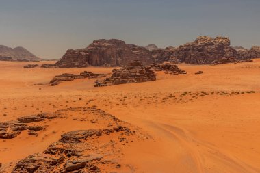 Wadi Rum çölünün Rocky manzarası, Ürdün