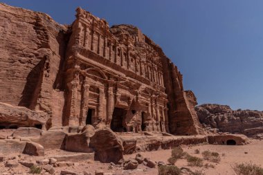 Ürdün 'ün Petra kentindeki saray mezarı.