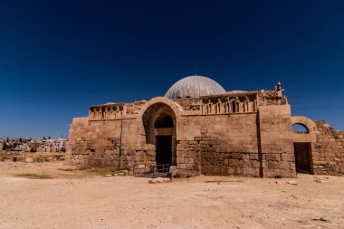 Ürdün 'ün Amman kentindeki Kale' deki Umayyad Sarayı 'nın Muazzam Giriş Salonu.