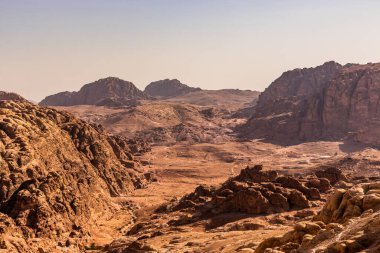 Antik şehrin manzarası Petra, Ürdün