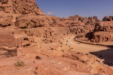 Antik kentte mezarlar Petra, Ürdün