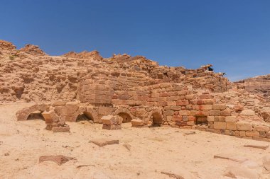 Kanatlı Aslanlar Tapınağı antik şehir Petra, Ürdün 'de harabe.