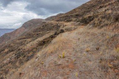 Tarma kasabası yakınlarındaki İnka yolu (Qhapaq Nan), Peru
