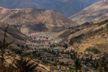 Peru, Tarma kasabalı vadi