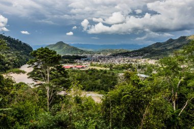 Peru 'nun Tingo Maria kasabası manzarası
