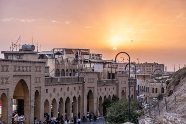 Irak 'ın Kürdistan Bölgesi Erbil (Hawler) şehir merkezinde gün batımı