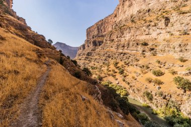 Irak Kürdistan Bölgesi 'nde Rawandiz (Rawanduz) nehir geçidi