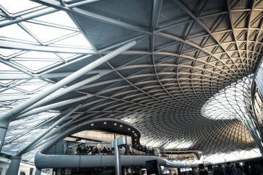 Kings Cross 'un içi, St. Pancras İstasyonu. - Londra, İngiltere, 7 Temmuz 2024. Yüksek kalite fotoğraf