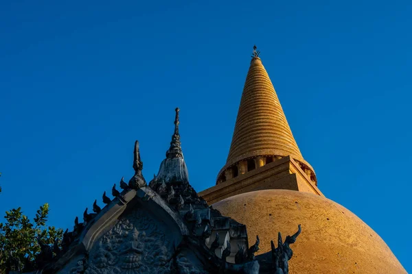 Phra Pathom Chedi Thailands Största Och Högsta Pagoda Med Omnejd — Stockfoto