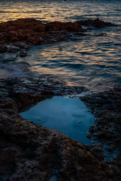 日落时分位于南巴塔亚海滩和宗甸海滩之间的巴塔亚海滩 普拉图姆纳克山 — 图库照片