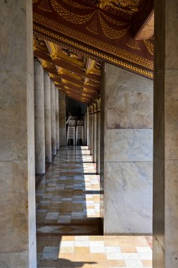 Wat Benchamabophit Kilisesi 'nin arkasında Bangkok, Tayland