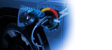 Elektrikli araç EV 'ye şarj gücü veren kablo pompası..