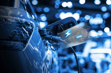 Elektrikli araç EV 'ye şarj gücü veren kablo pompası..