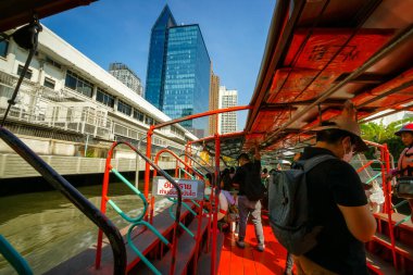 Bangkok, Thailand - January 19, 2025 : The atmosphere on both sides of the Saen Saep Canal, a canal where passenger boats take passengers into the center of Bangkok. clipart