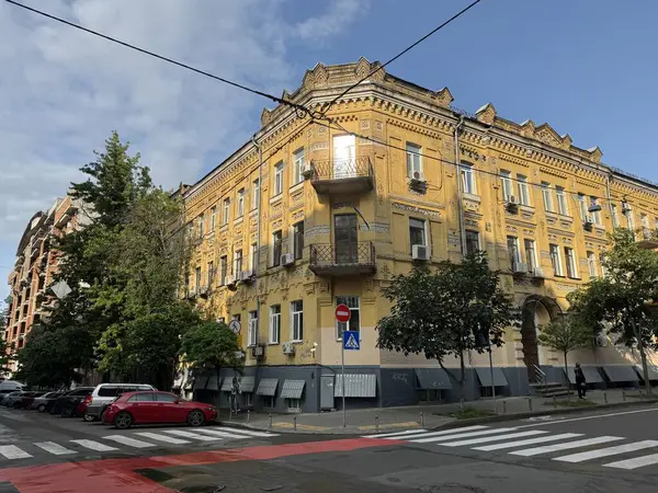 Sokak manzarası, Kyiv, Ukrayna, Haziran 2025