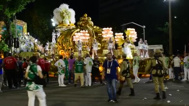 2022年4月21日 巴西里约 Samba School Imperatriz Leopoldinense Rio Carnival 在Sapucai Sambadrome广场举行 — 图库视频影像