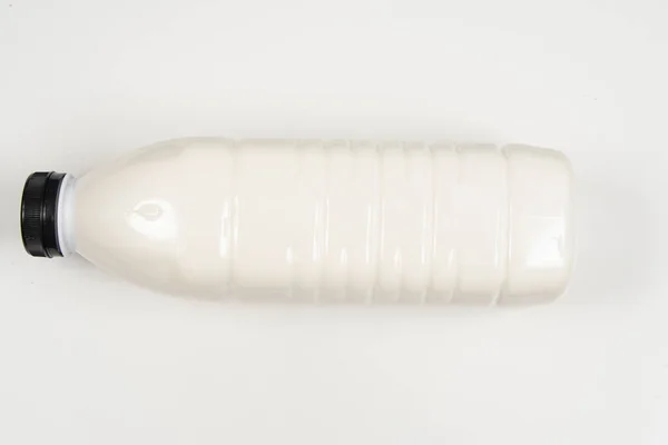 Liter Kunststoff Milchkanne Auf Weißem Hintergrund — Stockfoto