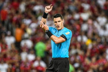 Rio, Brezilya - 21 Mayıs 2023, Rafael Rodrigo Klein Brezilya Şampiyonası 'nda Flamengo ve Corinthians arasında oynanan maçta hakem Maracana Stadyumu' nda yedinci raunt.