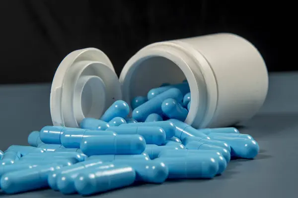 Gelatin Pills Sticking Out White Medicine Bottle Pharmaceutical Production Global — Stock Photo, Image