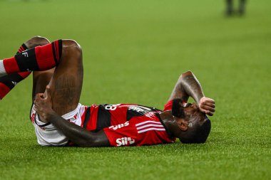 Rio, Brezilya - Eylül 02, 2023, Gerson oyuncusu Botafogo ile Flamengo arasında Nilton Santos Stadyumu 'nda oynanan 22.