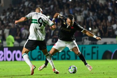 Rio, Brezilya - 21 Eylül 2023, Rossi, Vasco ile Coritiba arasındaki maçta Brezilya 'nın 24. Raundda Sao Januario Stadyumu' nda karşılaşacak.