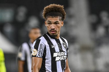 Rio, Brezilya - Kasım 01, 2023, Adrielson oyuncusu Botafogo 4 ile 3 Palmeira arasında oynanan maçta Brezilya 'nın 31. Raundda Nilton Santos Stadyumu' nda oynanacak.