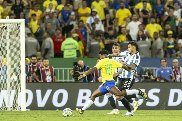 Rio, Brezilya - 21 Kasım 2023, Maracana Stadyumu 'nda oynanan FIFA Dünya Kupası elemelerinde Brezilya x Arjantin arasında oynanan maçta Endrick oyuncusu