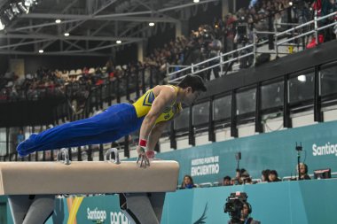 Santiago, Şili, 23 Ekim 2023, Arthur Mariano (BRA) 2023 Pan Amerikan Oyunları 'nda erkek Artistik