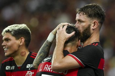 Rio, Brezilya - Şubat, 07 2024, Leo Pereira Flamengo ile Botafogo arasındaki maçta Maracana Stadyumu 'nda oynanan 07. tur Carioca şampiyonasında