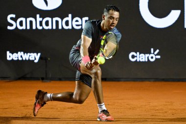 Rio, Brezilya - 19 Şubat 2024: Rio Open 2024 ATP 500, Rio de Janeiro Jokey Kulübü 'nde Cameron Norrie (GBR) ile eşleşen Hugo Dellien (BOL)