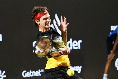Rio, Brezilya - 19 Şubat 2024: Rio Open 2024 ATP 500 'den Alejandro TABILO (CHI) karşısında Thiago Seyboth (BRA) oyuncusu, Rio de Janeiro Jokey Kulübü' nde