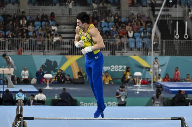 Santiago, Şili, 23 Ekim 2023, Arthur Mariano (BRA) 2023 Pan Amerikan Oyunları 'nda erkek Artistik