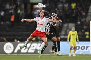 Rio, Brezilya - Mart 06, 2024, Nilton Santos Stadyumu 'nda Botafogo ve Bragantino arasında oynanan maçta Thiagop Borbas