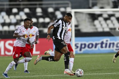 Rio, Brezilya - Mart 06, 2024, Nilton Santos Stadyumu 'nda Botafogo ve Bragantino arasında oynanan maçta Libertadores Kupası' nın grup fase 'si