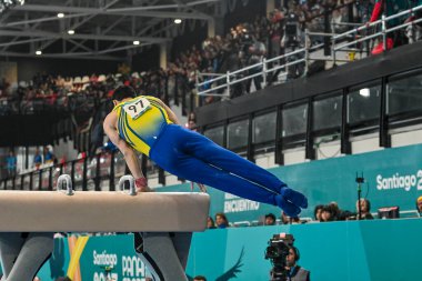 Santiago, Şili, 23 Ekim 2023, Arthur Mariano (BRA) 2023 Pan Amerikan Oyunları 'nda erkek Artistik