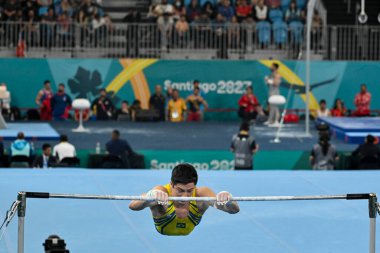 Santiago, Şili, 23 Ekim 2023, Arthur Mariano (BRA) 2023 Pan Amerikan Oyunları 'nda erkek Artistik