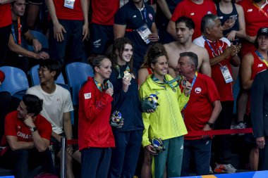 Santiago, Şili, 25 Ekim 2023, ABD), Rachel Stege (Altın), Kristel Kobrich (Gümüş) (CHI) ve Viviane Jungblut (bronz) (BRA), 2023 Pan Amerikan Oyunları 'nda Kadınlar 1500m Serbest Stil